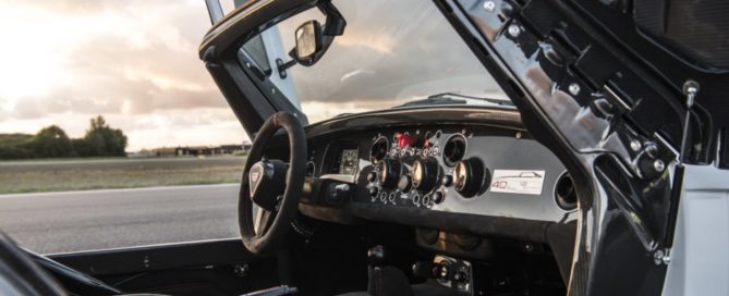 Donkervoort D8 GTO-40 interior