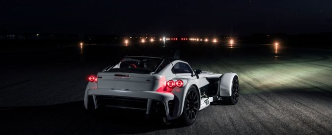 Donkervoort D8 GTO-40 night