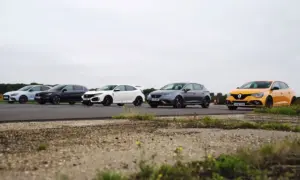 Five-way Hot Hatch Drag Race [video]