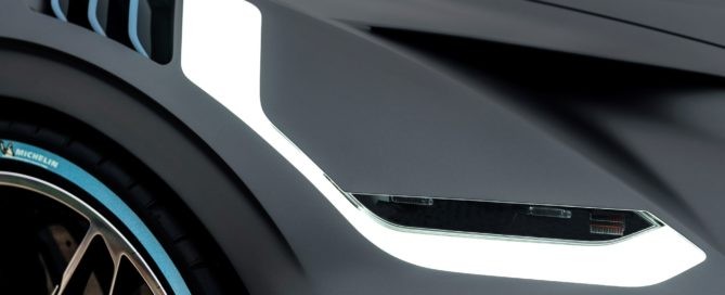 Dramatic looking headlamps and fender vents