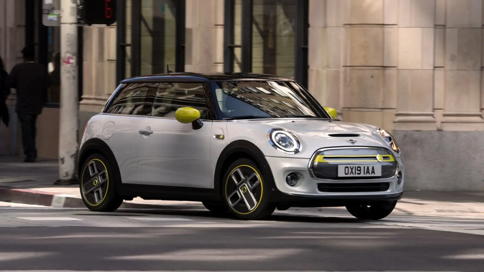 Electric Mini SE [w/video]