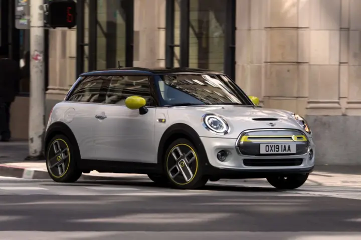 Electric Mini SE [w/video]