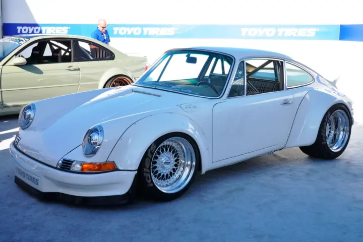 Streetfighter LA Electric Porsche 911