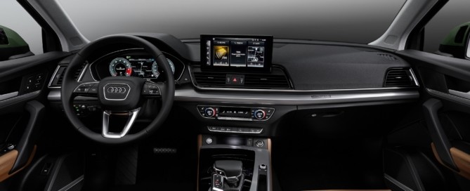 Facelifted Audi Q5 interior
