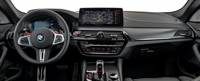Facelifted BMW M5 interior