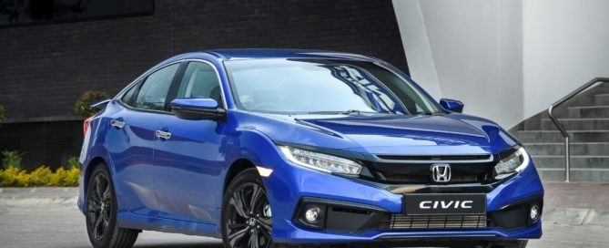 Facelifted Honda Civic Sport front