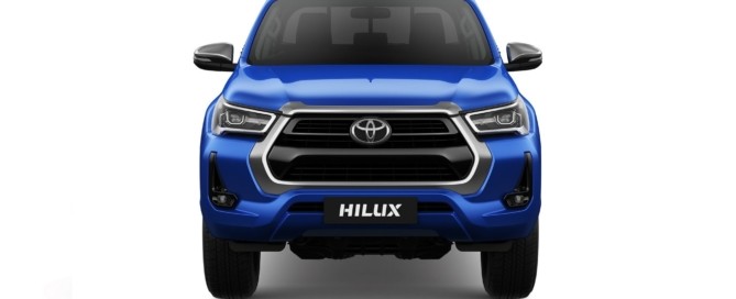 Facelifted Toyota Hilux