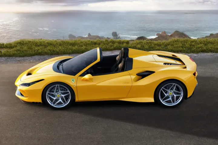 Topless Ferrari 812 GTS and F8 Spider [w/video]