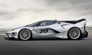 Ferrari FXX K Evo vs FXX K comparison