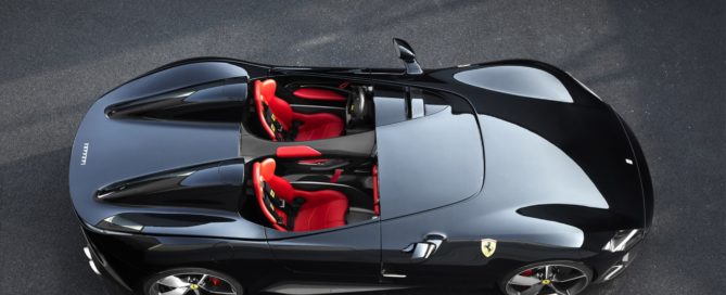 Ferrari Monza SP2 cabin