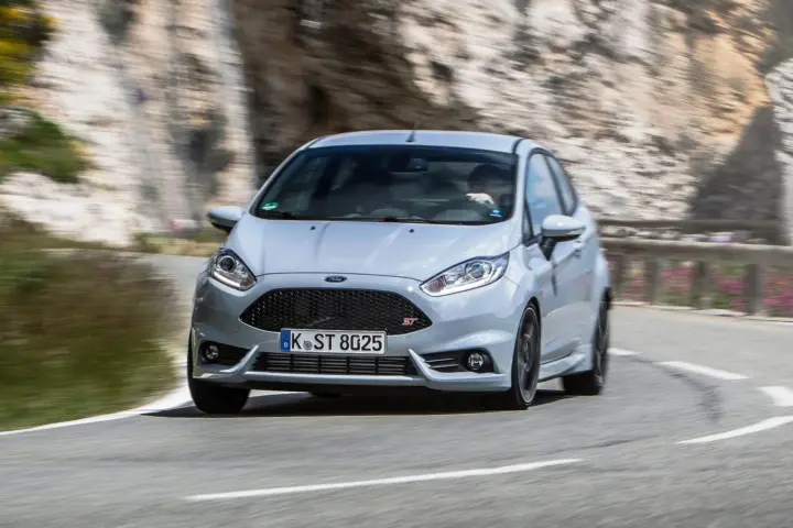 Ford Fiesta ST 200 (2017)