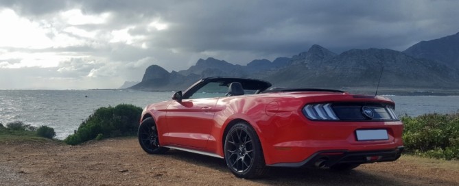 Ford Mustang Convertible rear