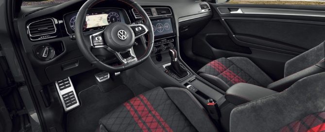 The new Volkswagen Golf GTI TCR interior