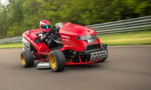 Honda Mean Mower Sets New Record [w/video]