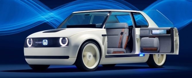 Honda Urban EV Concept coach door