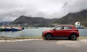 Hyundai Venue 1,0T Fluid Driven… Extensively