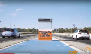 Hyundai i30N vs VW Golf GTI drag race [video]