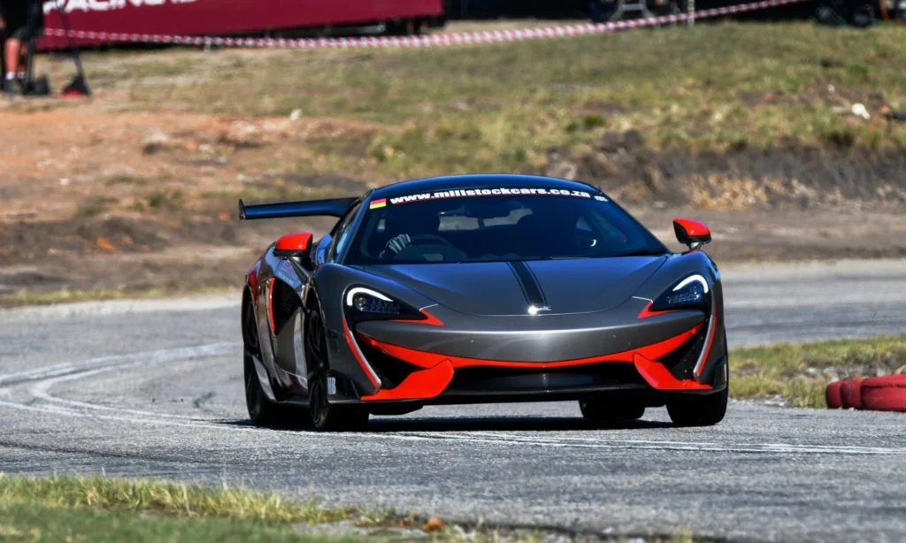 McLaren 570S