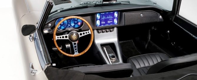 Jaguar E-Type Zero concept interior