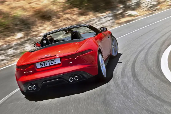 Jaguar F Type V8 S (2013)