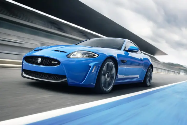 Jaguar XKR-S Coupe (2012)