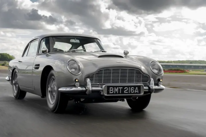 James Bond Aston Martin DB5 Continuation Cars [w/video]