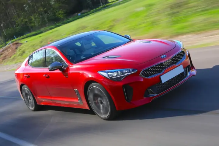 Kia Stinger heading for SA [w/pricing]