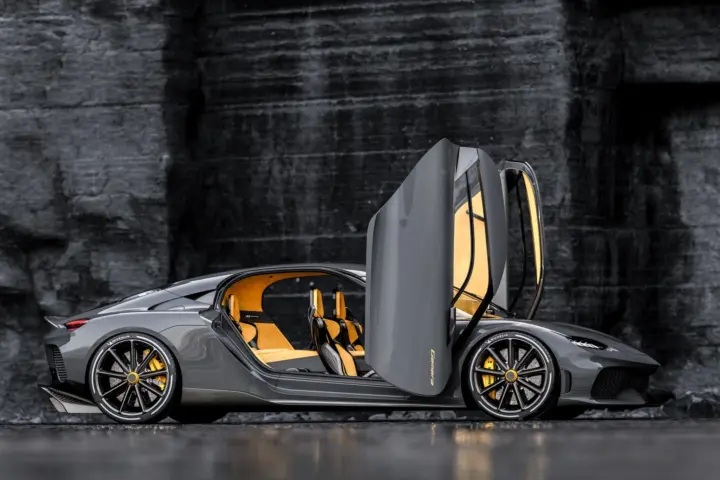All-new Four-seater Koenigsegg Gemera debuts [w/video]