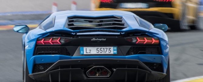 Lamborghini Aventador S rear