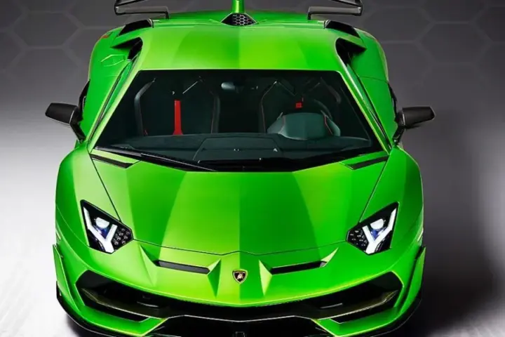 Lamborghini Aventador SVJ breaks cover [updated]