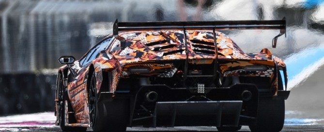 Lamborghini SCV12 rear