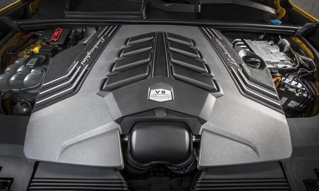 Lamborghini Urus driven engine