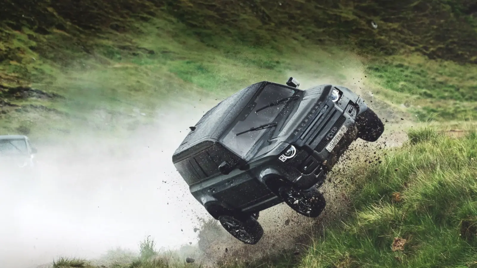 New Land Rover Defender Advert [video]