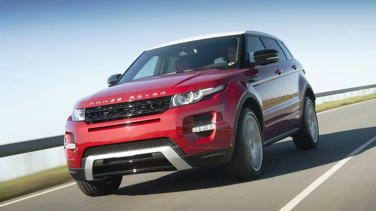 Land Rover Range Rover Evoque 2.0 Si4 Prestige (2012)