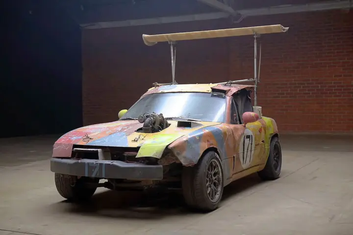 LeMons Racer MX-5 [video]