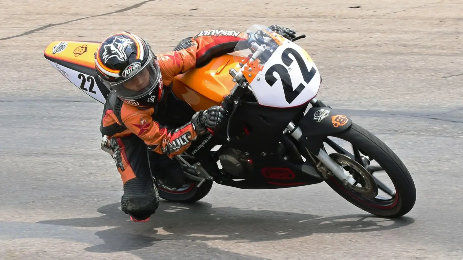 Double Apex Motorcycles: Back to School