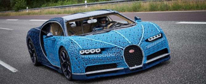Lego Bugatti Chiron driven by Andy Wallace