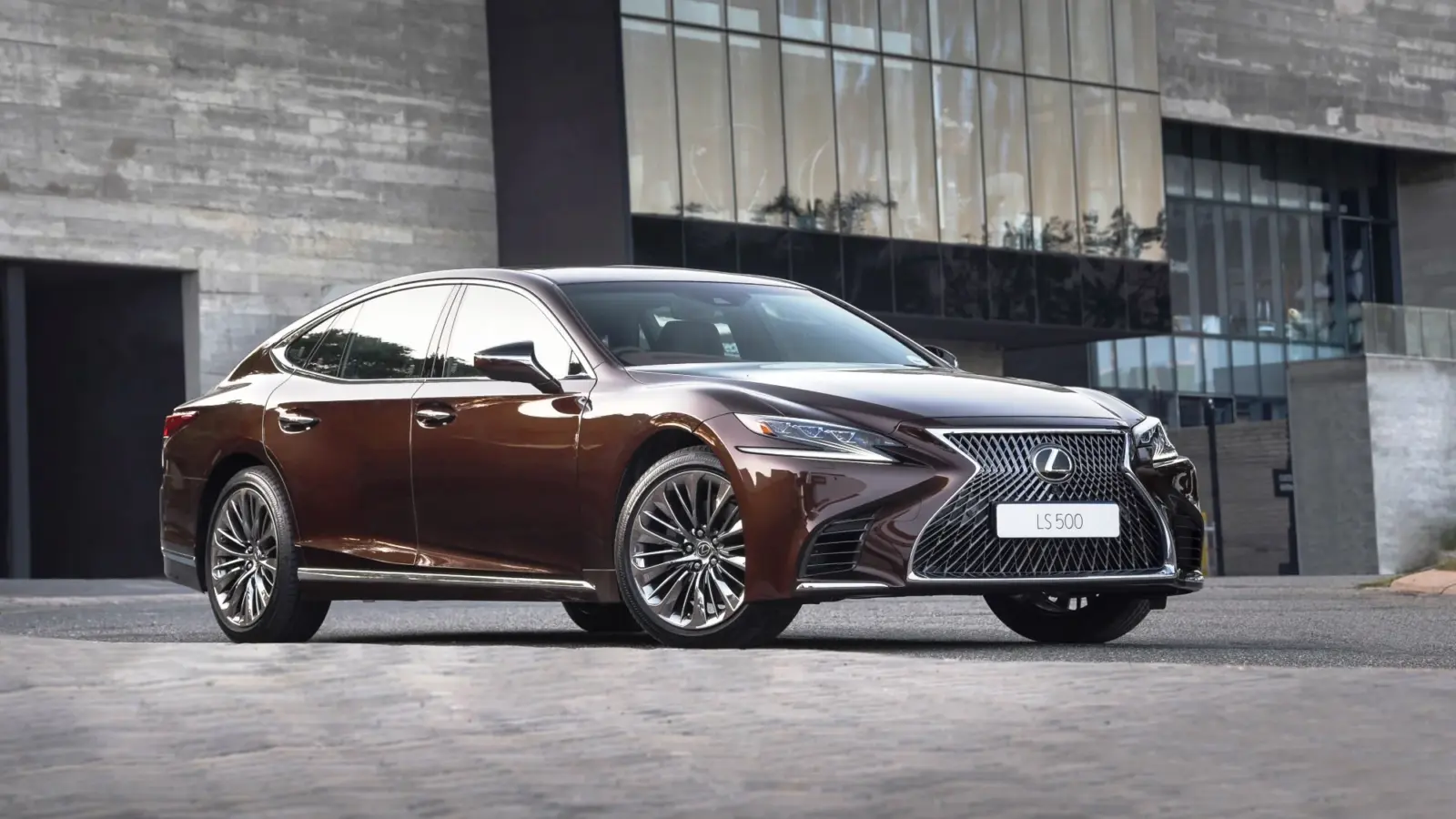 Lexus LS500 now in SA