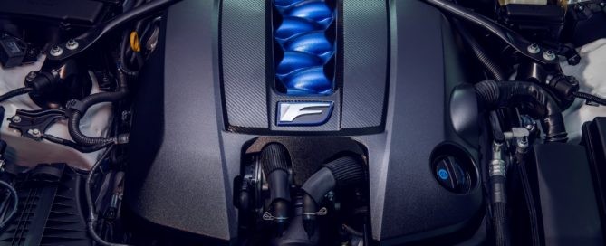Lexus RC F Track Edition engine