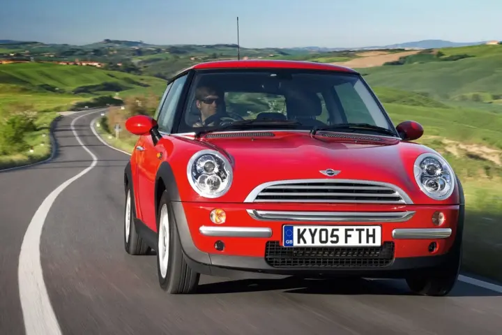 MINI One (2012)