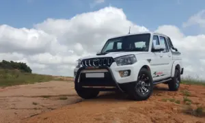 Mahindra Pik Up Auto Launched