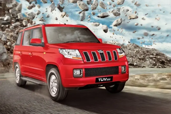 Mahindra TUV 300 T8