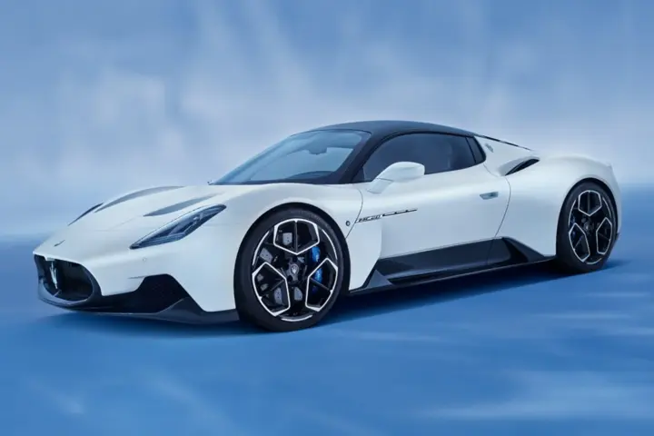 Maserati MC20 Supercar Debuts [w/video]
