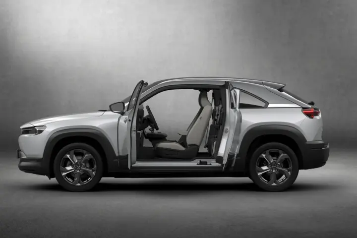 Mazda MX-30 [w/video]