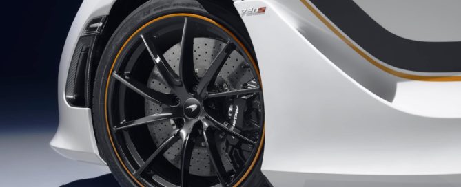 McLaren 720S Track Theme wheel