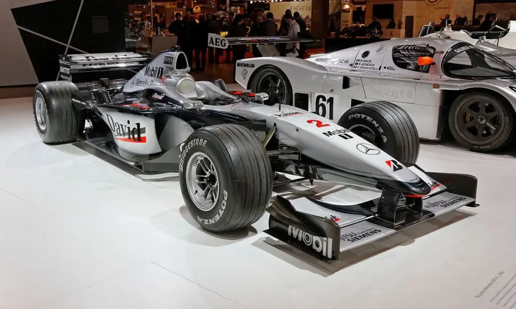 McLaren MP4/15 Engine Tech [video]