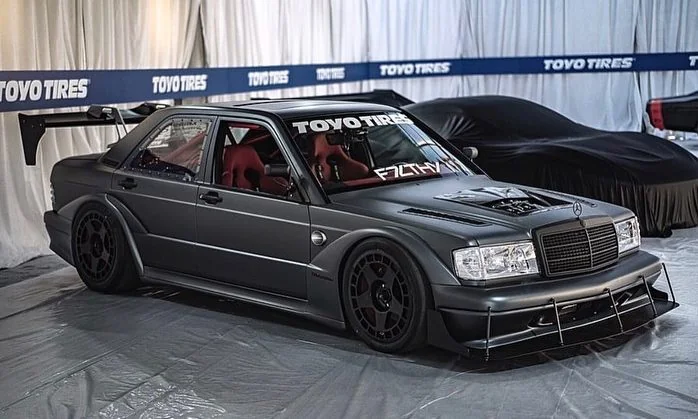 Mercedes-Benz 190E
