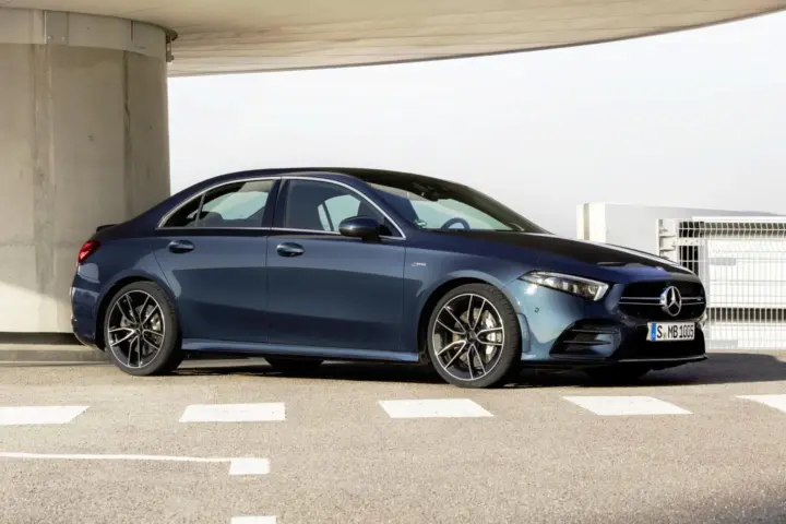 Mercedes-AMG A35 4Matic Saloon debuts