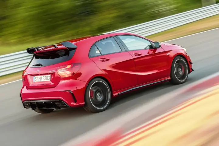 Mercedes-AMG A45 (2016)