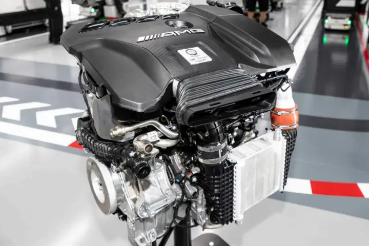 Mercedes-AMG A45 engine info [w/video]